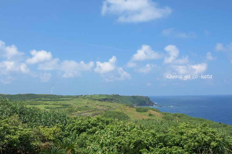 「立神岩展望台」から東崎まで見渡せる 「立神岩展望台」から東崎まで見渡せる