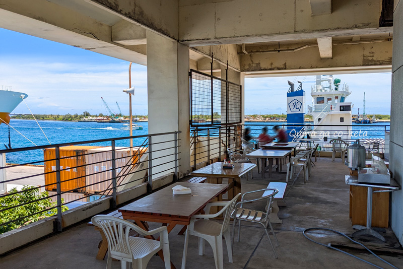 みなと売店のテラス席 みなと売店のテラス席