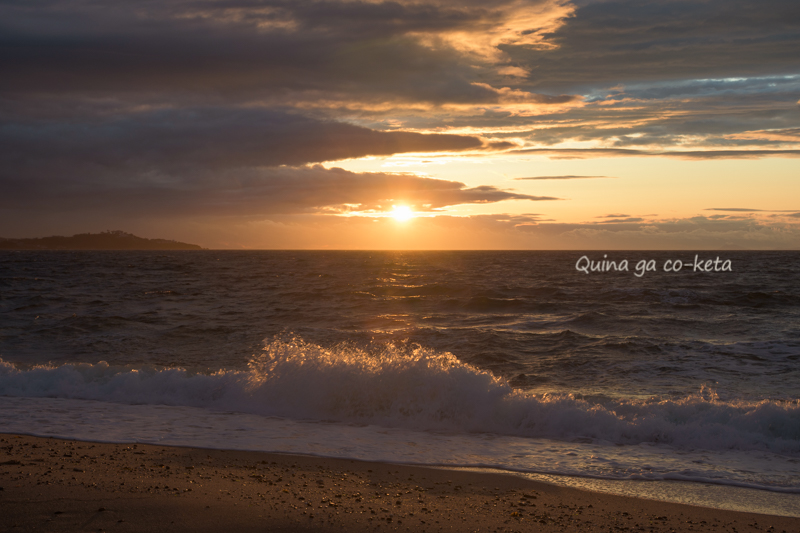 慶野松原海岸で一瞬だけ見えた夕日 慶野松原海岸で一瞬だけ見えた夕日